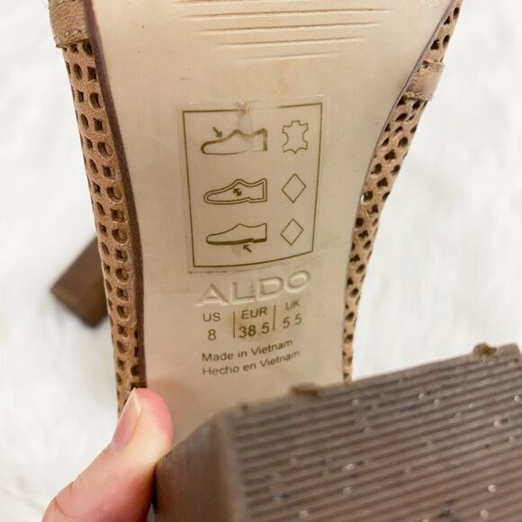 Aldo Tan Perforated Leather Lace Up Heels Women's Size 8 EUC Block Heel Open Toe - Picture 8 of 9